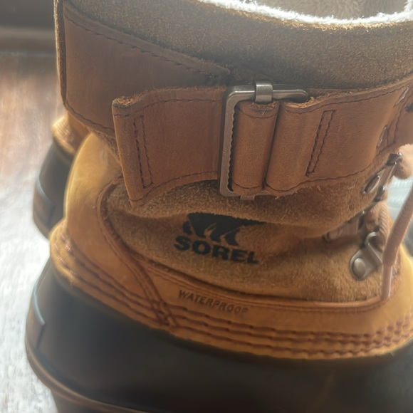 Sorel Winter Fancy Lace II Winter Boot
. Used in very good condition. Size 8.5 - Picture 9 of 11